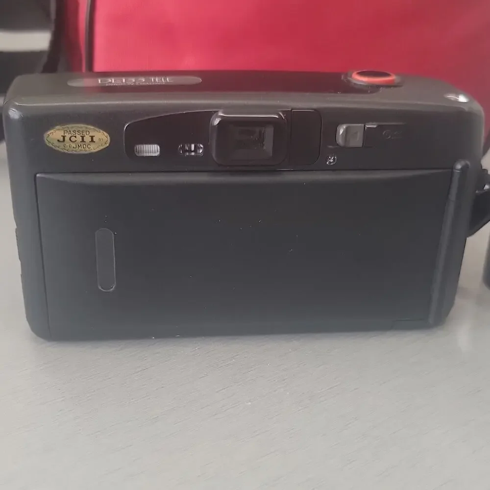 Fujifilm DL-155 TELE 35mm Point & Shoot Autofocus Built-In Flash Black